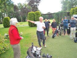 RABBITS ONTMOETING IN GOLF ZWIJNAARDE