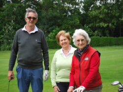 RABBITS ONTMOETING IN GOLF ZWIJNAARDE